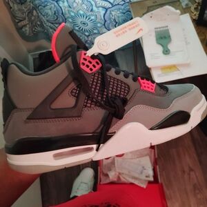 Nike Jordan retro 4s